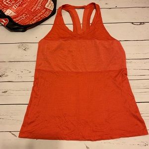 Lululemon tank top